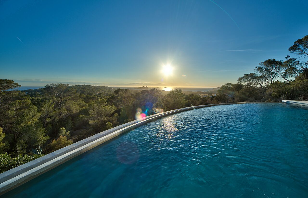 CAM20604-HDR CAM20604-HDR