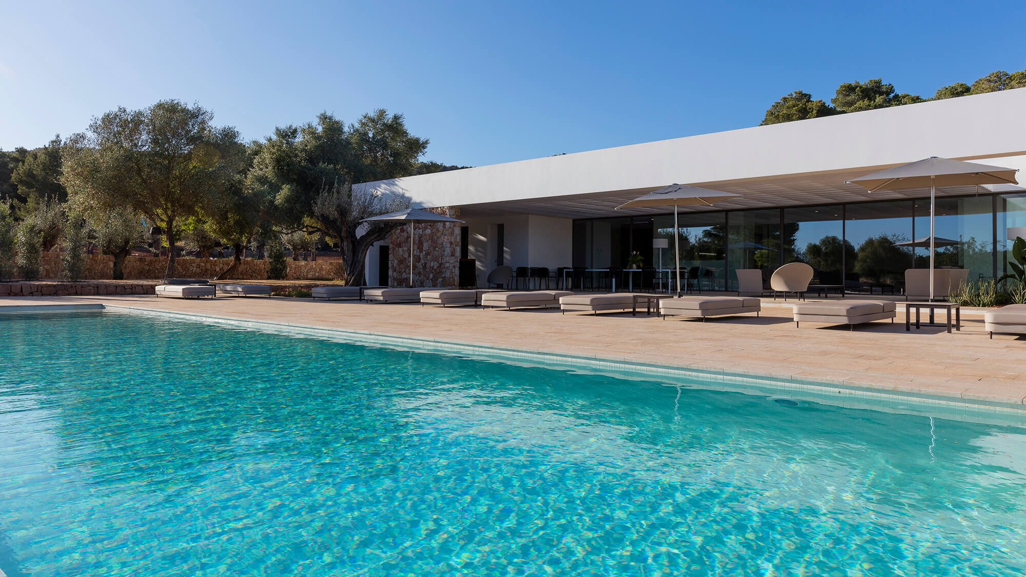 Davros (13) Davros (13)