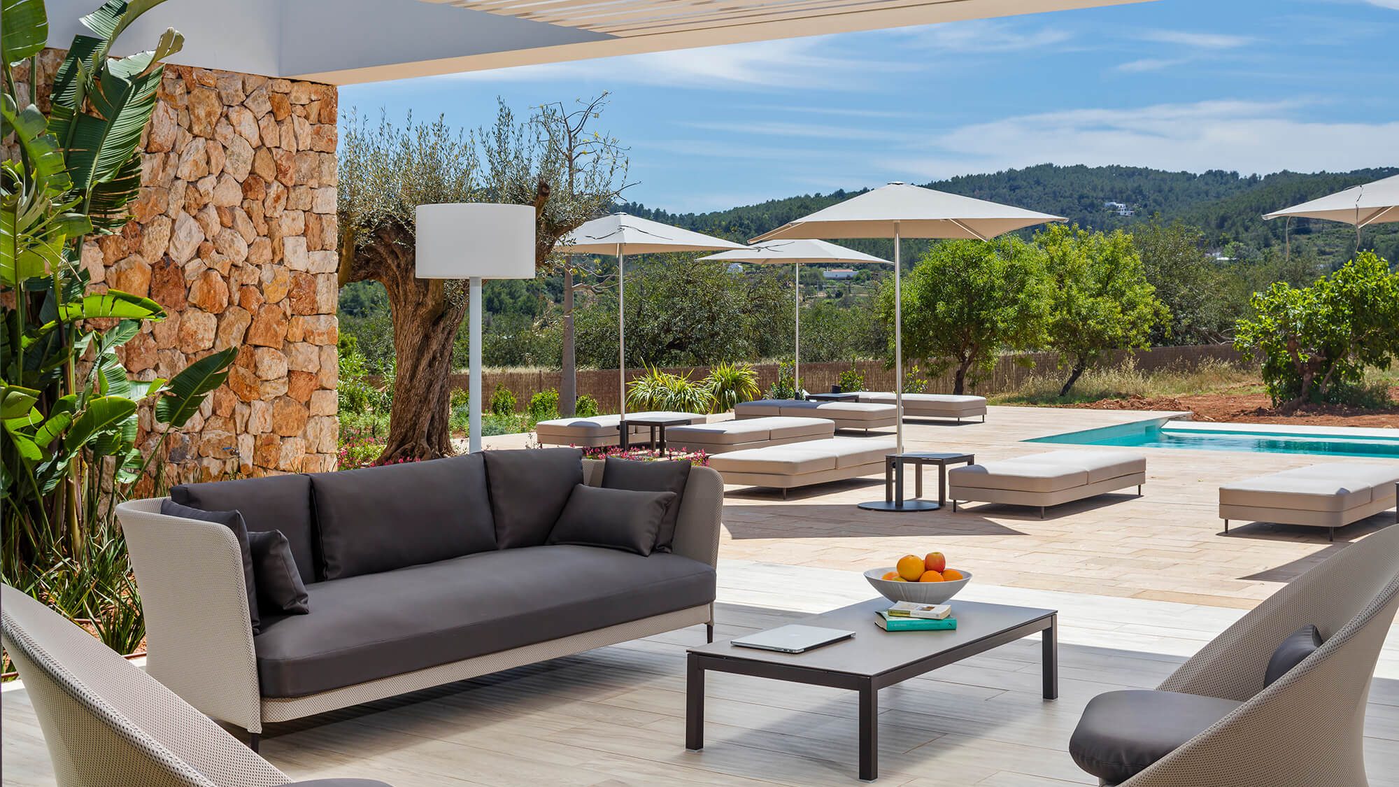 Davros (3) Davros (3)